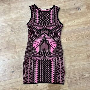 WinWin Pink and Black Geometric Mini Dress Jacquard Bodycon Size L